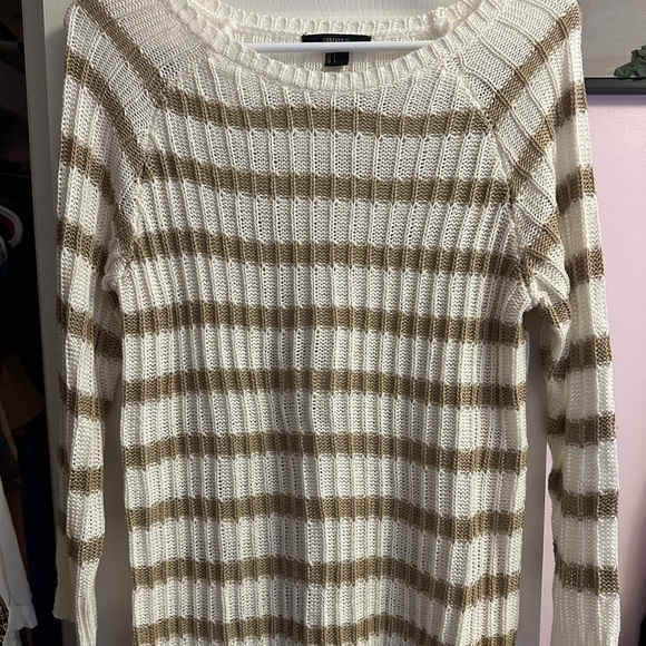 Perfect Fall Sweater - Forever 21 - Striped Cream - Picture 1 of 2